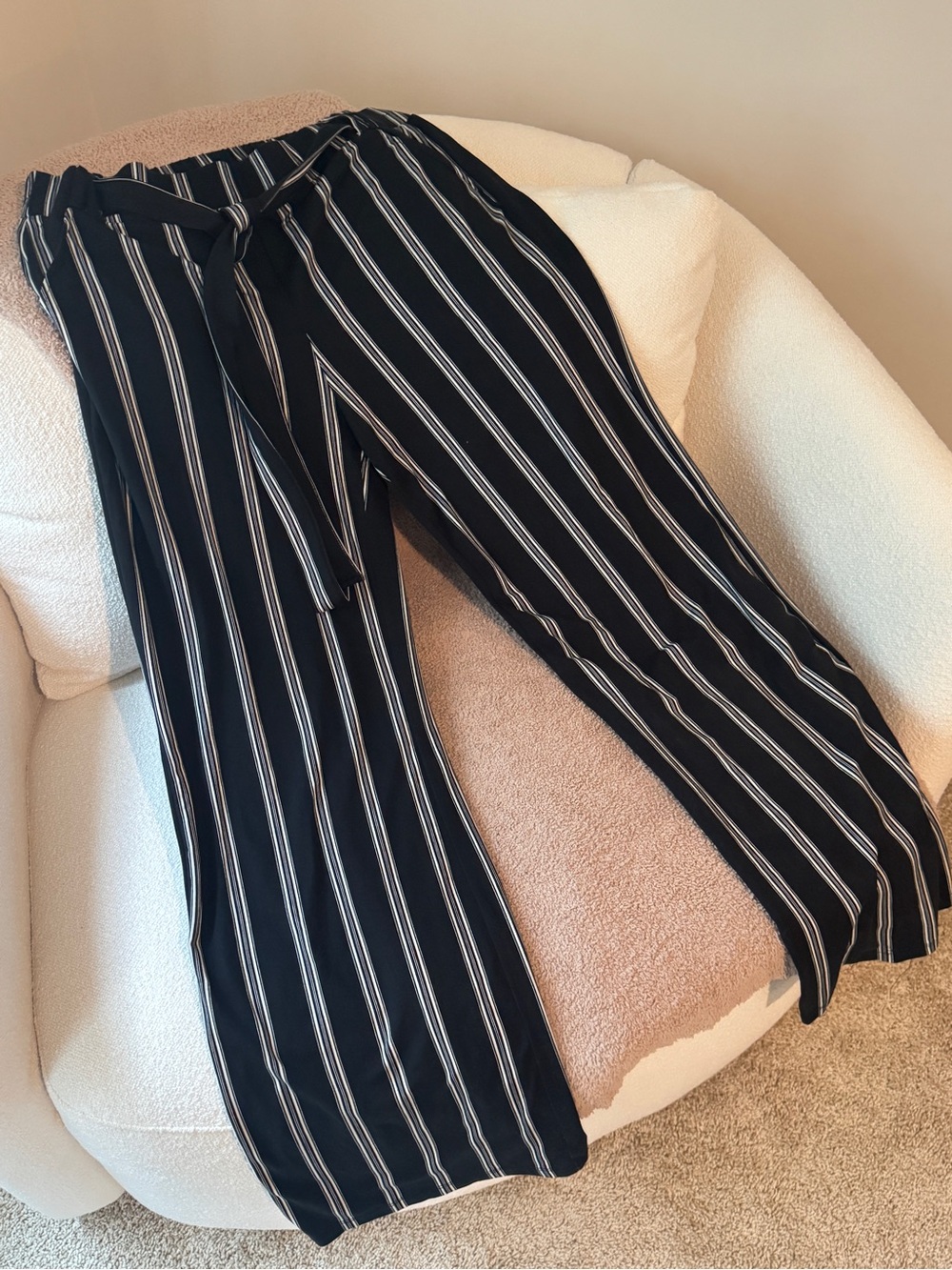 Joe Benbasset Black & White Vertical-Stripe Wide-Leg Pants